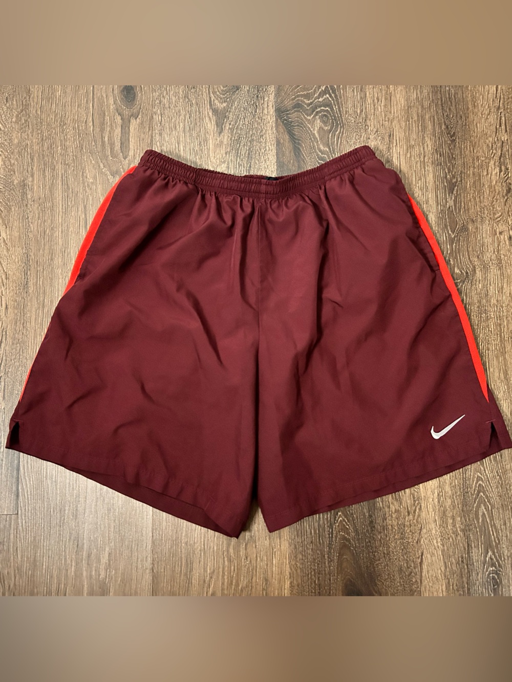 Nike Women’s‎ XL Maroon Athletic Shorts with Red Side Panels Drawstring Running